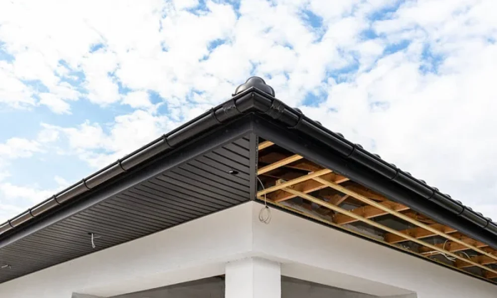 depositphotos_565668420-stock-photo-scaffolding-three-rows-wooden-battens